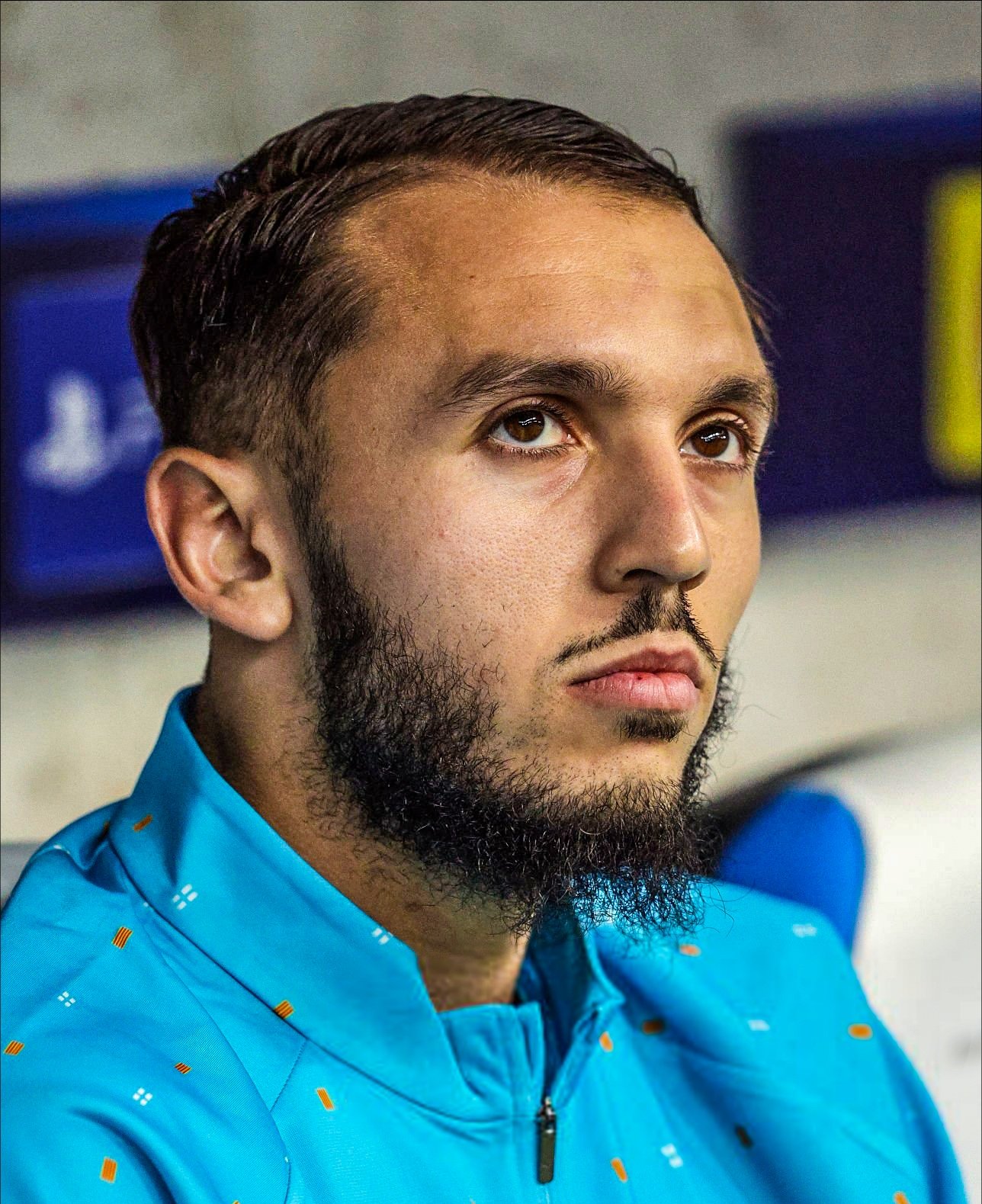 PANIQUE À MARSEILLE ! DE ZERBI CRAINT LE CHOC DE LIGUE DES CHAMPIONS CONTRE LE SPORTING ALORS QUE SON JOUEUR STAR EST FORFAIT — VOICI LE XI PRÉDIT !